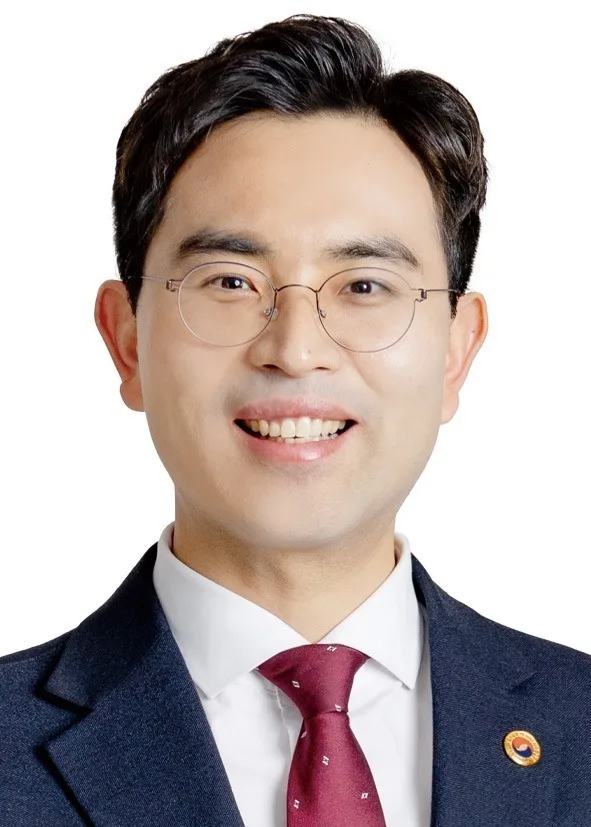 이강산 후보